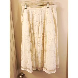 Lace Midi skirt